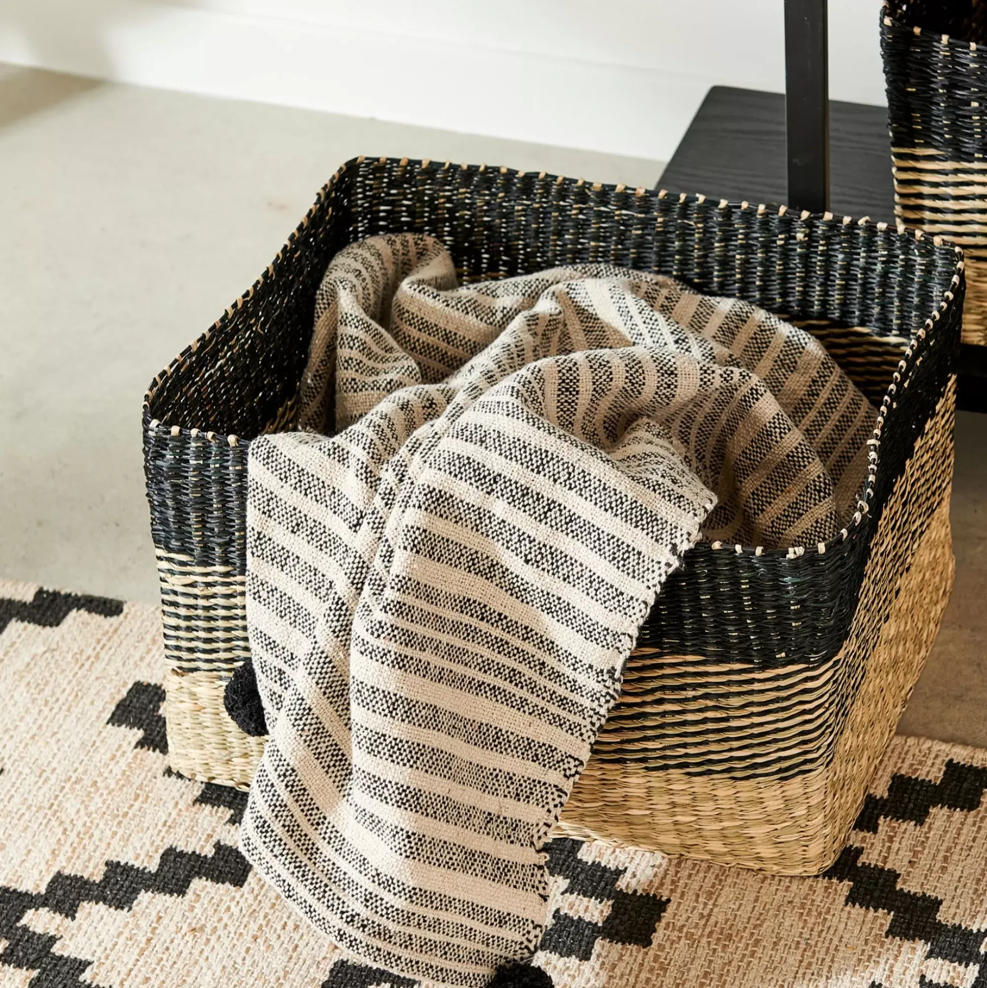 CASA Bobo Cesta Negro, Natural Discount