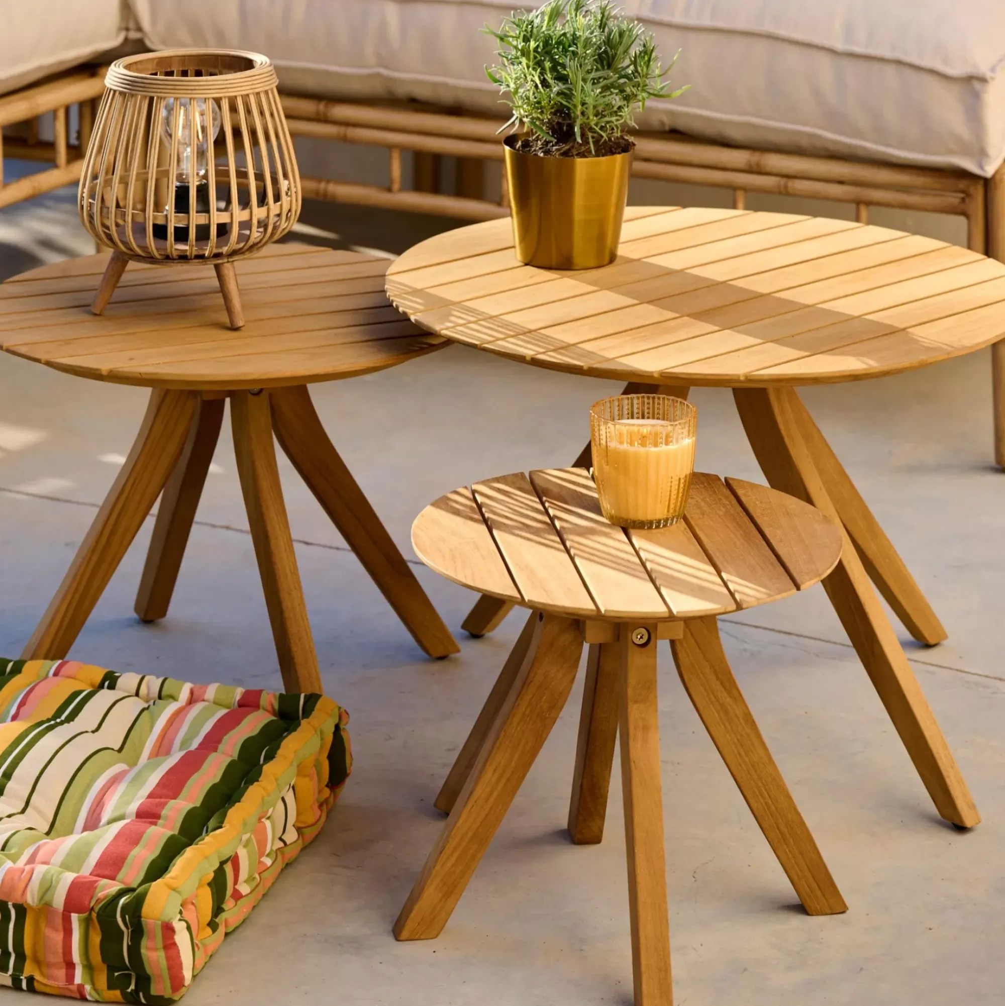 CASA Marrow Mesa Lounge Natural Outlet