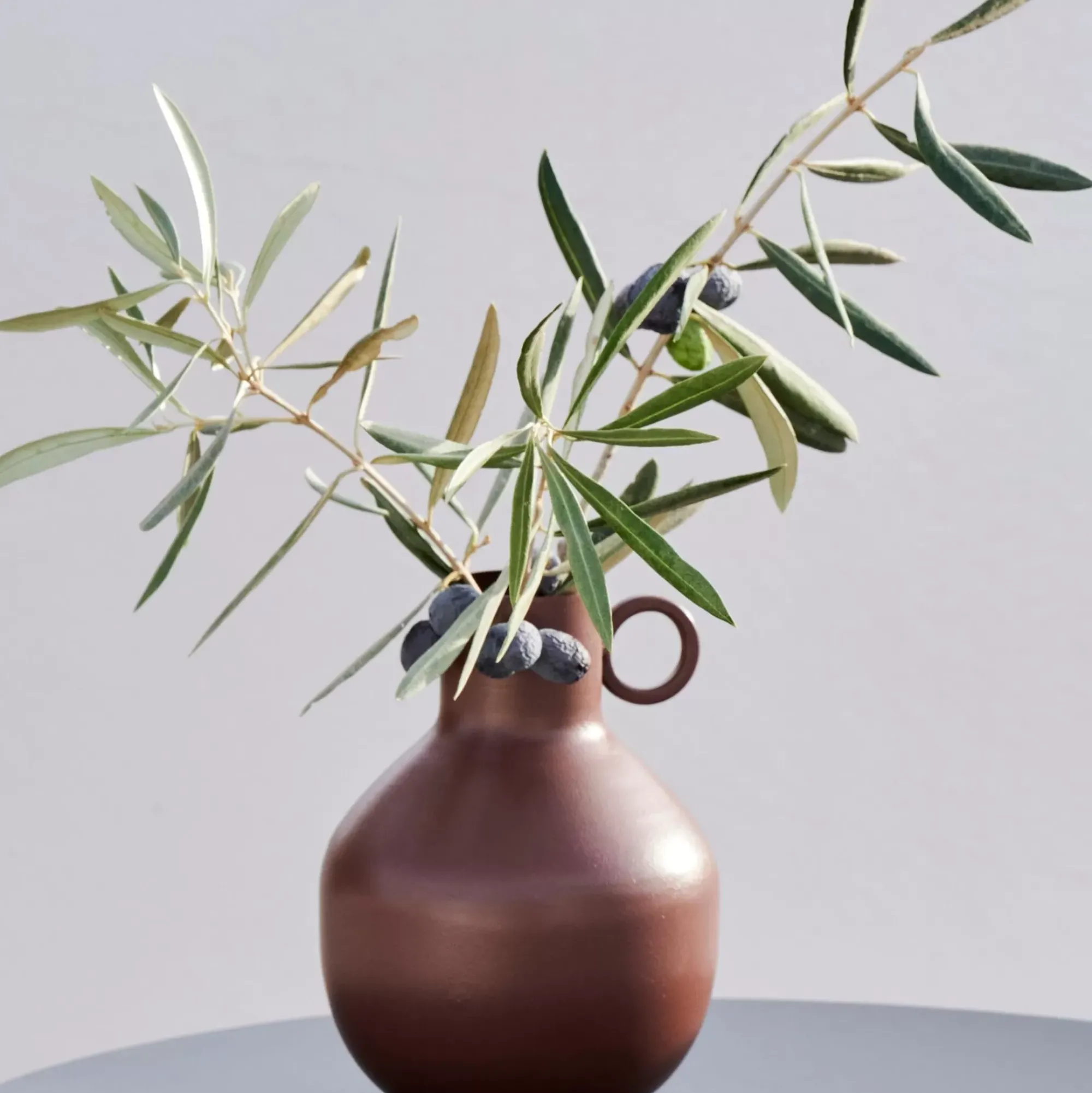 CASA Rondo Florero Marron Oscuro Online